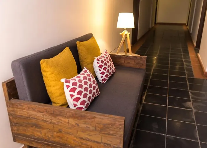 Roadhouse, Thamel, Kathmandu- Contemporary Boutique