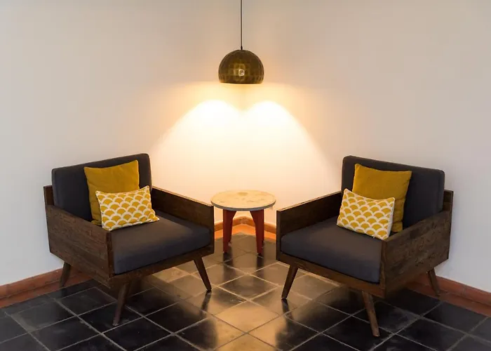Hotel Roadhouse, Thamel, Kathmandu- Contemporary Boutique Kathmandu