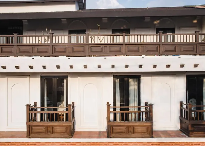 Roadhouse, Thamel, Kathmandu- Contemporary Boutique Hotel Kathmandu